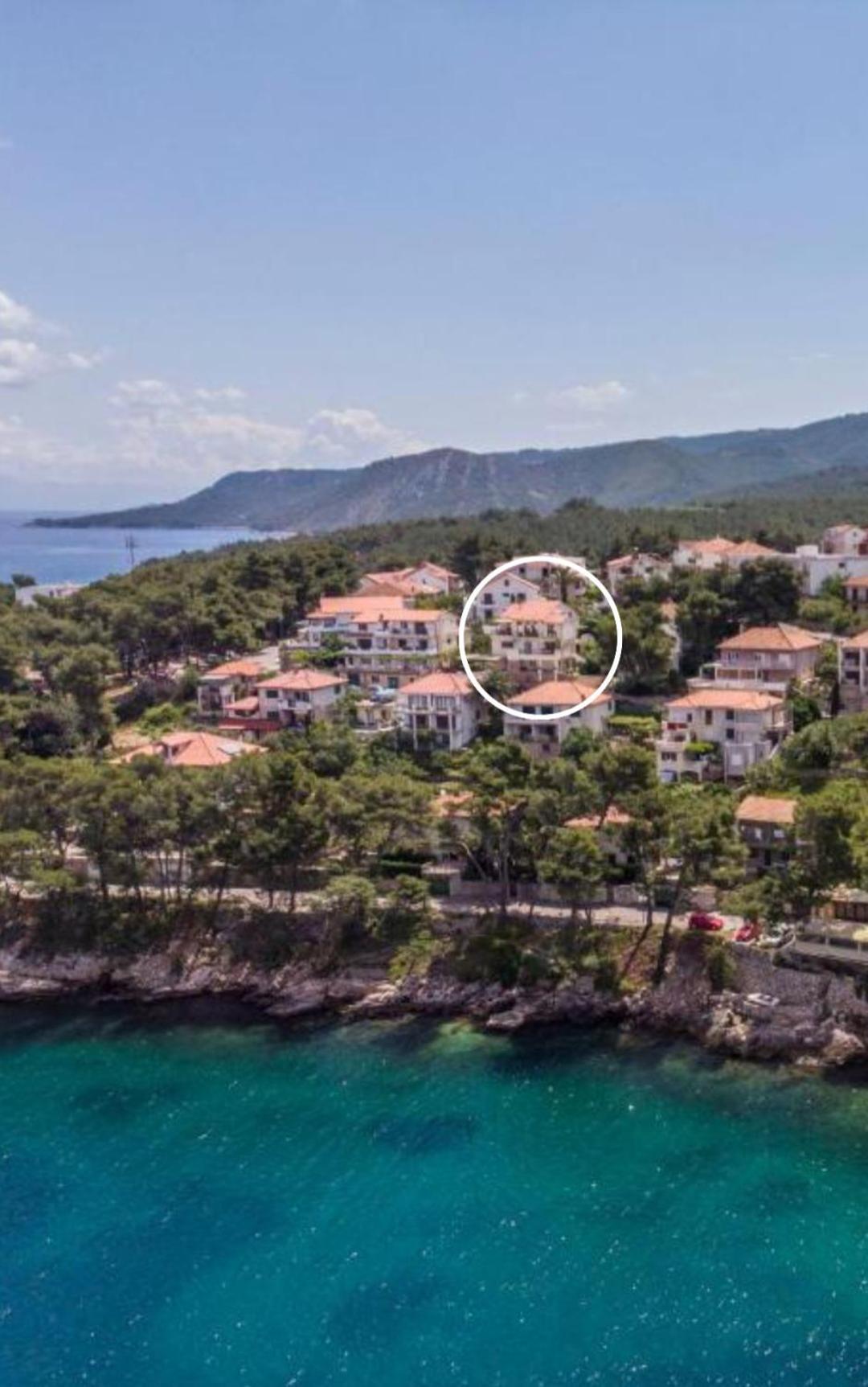 Апартаменти Deluxe Jelsa Єлса Екстер'єр фото